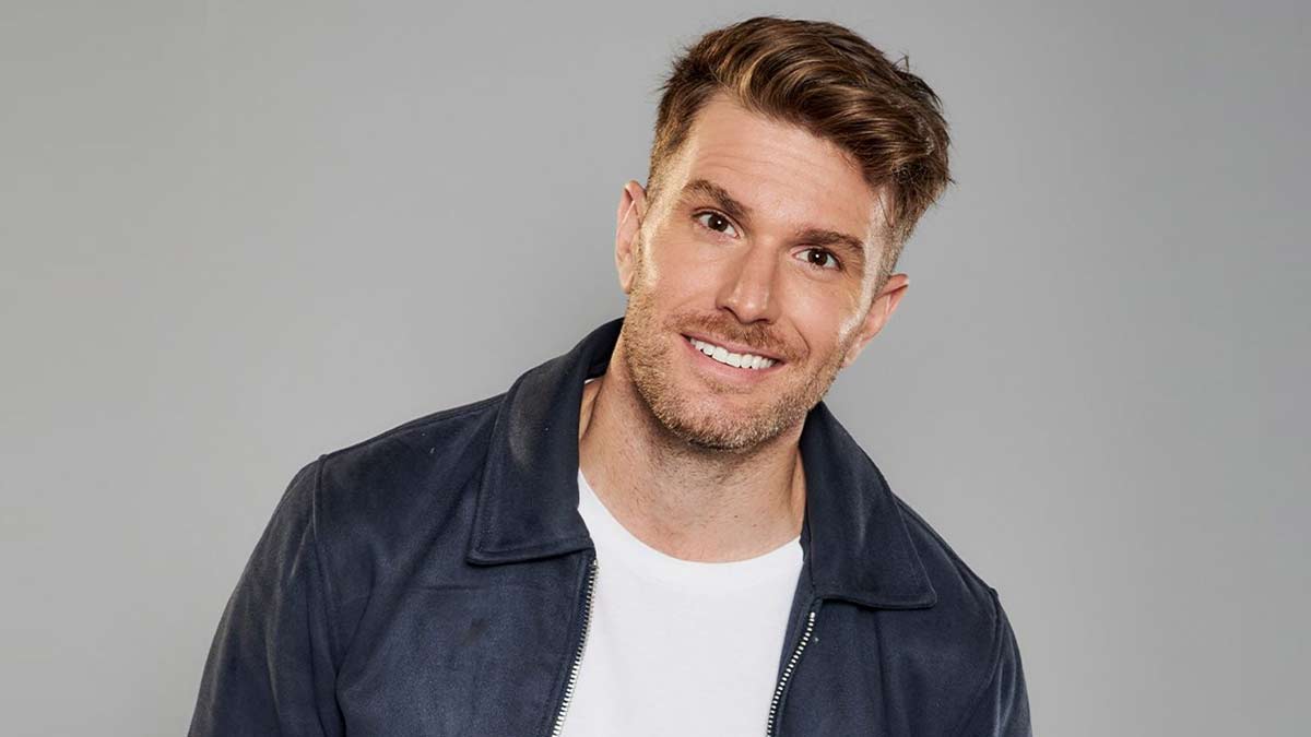 Home Alone with Joel Dommett